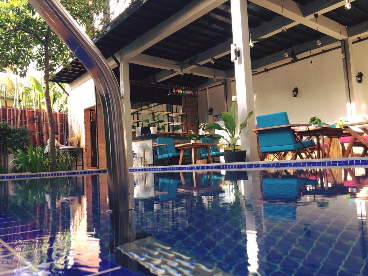 1953 Siem Reap Hostel Exterior foto